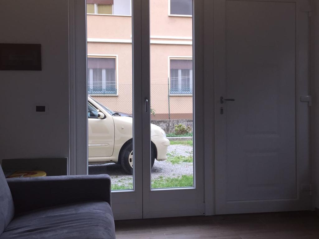 Guest House Persico Дезенцано-дель-Гарда Екстер'єр фото